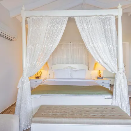 Alya Butik Hotel